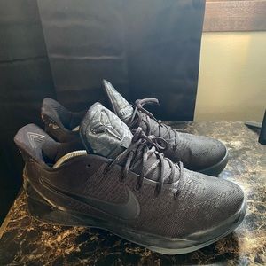 Kobe basketball shoes rip to the 🐐